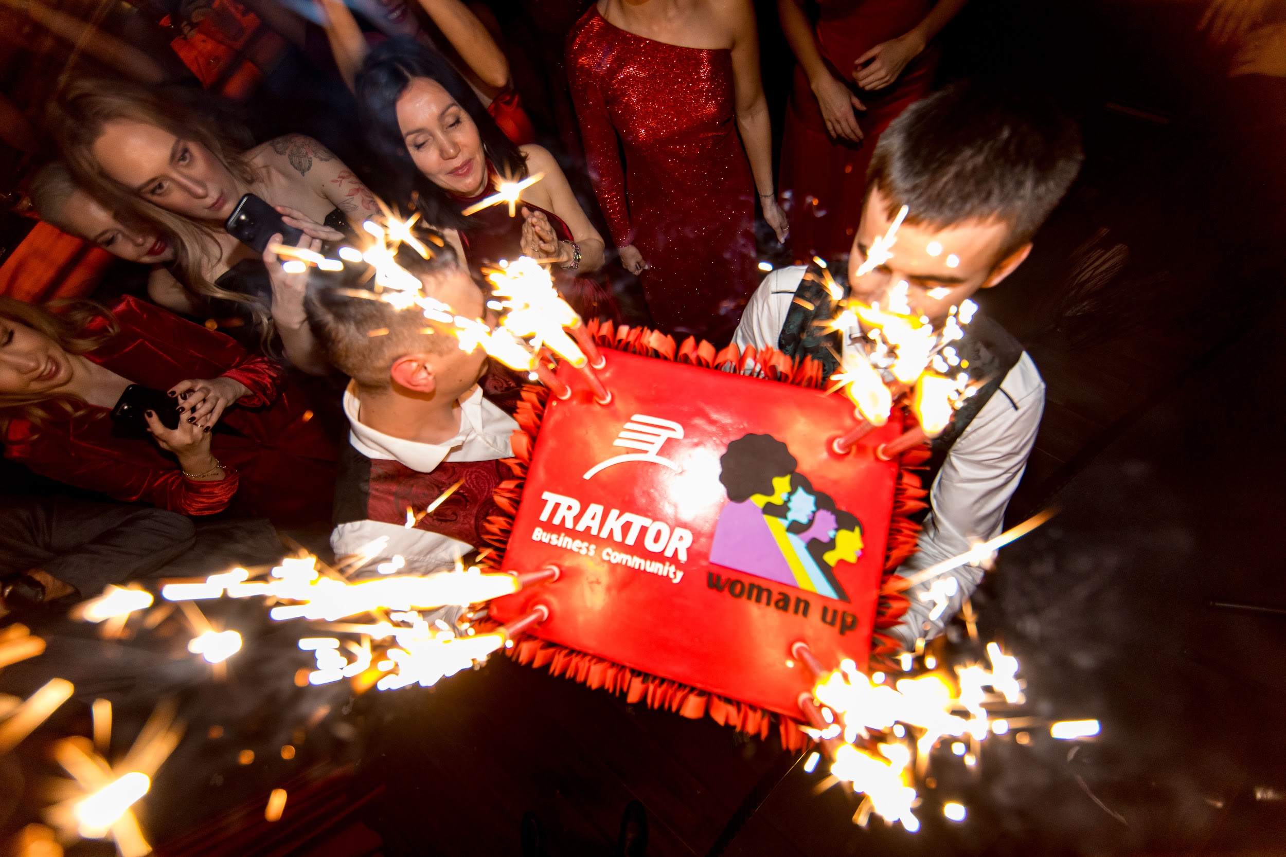 НОВОГОДНИЙ КОРПОРАТИВ 2025