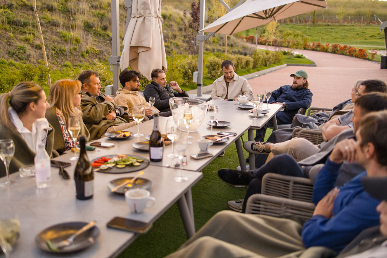 Бизнес & Гольф: встреча резидентов на поле для идей